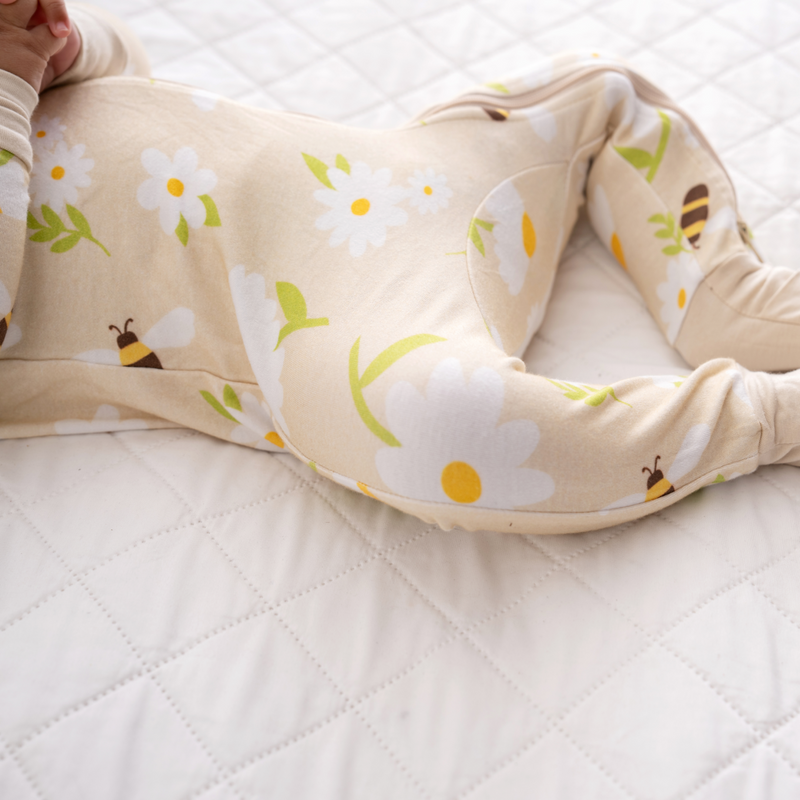 Baby Bamboo Pajamas w/ DreamCuffs® - Honey Bees